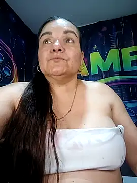 แชท XXX สดของ Zuleyka_69