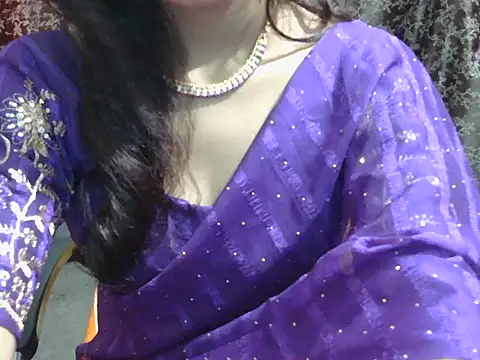 Adorable_Ayesha Obrolan Langsung XXX