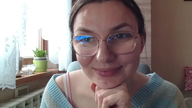 LooveELLYx Chat XXX live