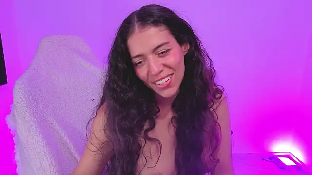 daniela_rivasthlのライブXXXチャット