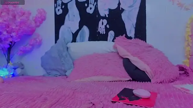 KilyetVera3x Show in webcam