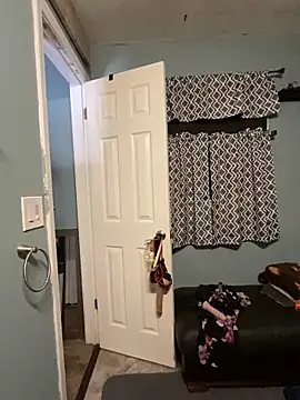 queenkelly1234 Adlı Modelin Canlı XXX Sohbeti