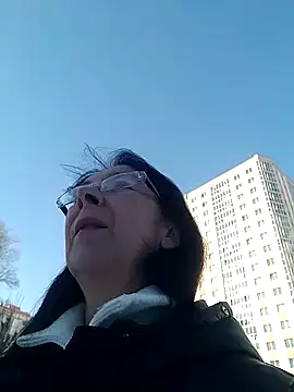 Celine_Faer1 Adlı Modelin Canlı XXX Sohbeti