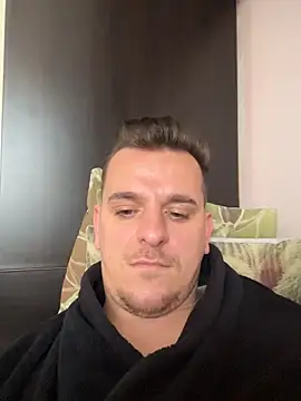 โชว์เว็บแคมของ Huge_cock22cm