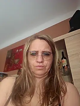 แชท XXX สดของ BLONDKICIA1