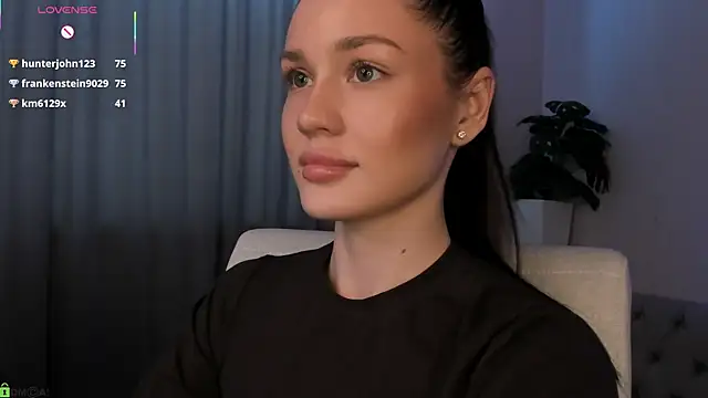 Aria_Milan Live XXX chat