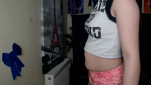 StellaCRL Adlı Modelin Canlı XXX Sohbeti