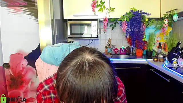 TayanaJons Adlı Modelin Canlı XXX Sohbeti