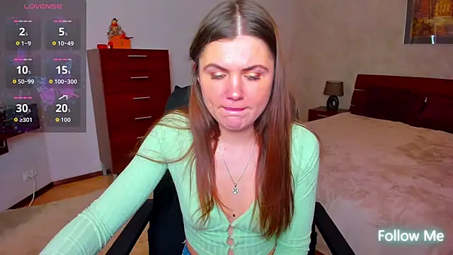 strawberrylux 现场XXX聊天