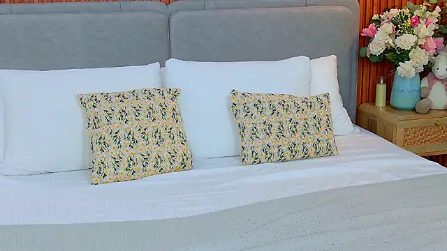 Sandy_Edvards live XXX chat