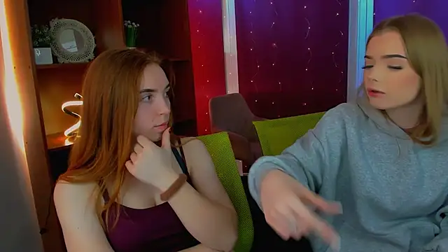 Онлайн чат XXX maddy_moah