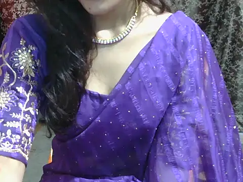 Adorable_Ayesha Chat XXX in diretta