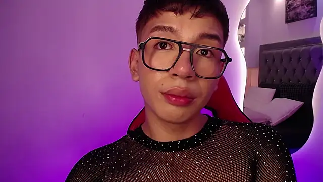 Fancy_Vixen: διαδικτυακό σόου στην κάμερα