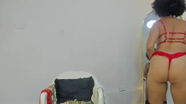 แชท XXX สดของ charlotte_dante212