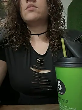 XXX chat uživo modela CrazyTori