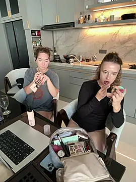 Вебкам-шоу Nura_n_Sarah