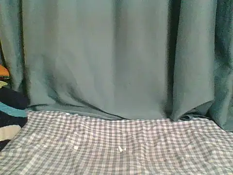 Honey_Vyxen Adlı Modelin Canlı XXX Sohbeti