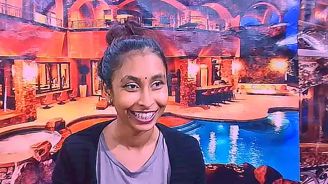 Онлайн чат XXX IndianSexyButt