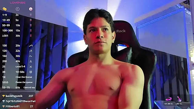 TonyPetrovjs Adlı Modelin Canlı XXX Sohbeti