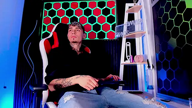 Max_Hader_ Live XXX-Chat