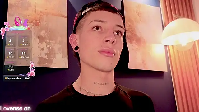 Luca_Prince_ Live XXX-Chat