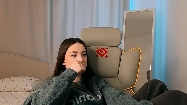 Онлайн чат XXX noonespyed