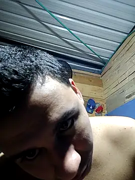 Emyli_Liamm Obrolan Langsung XXX