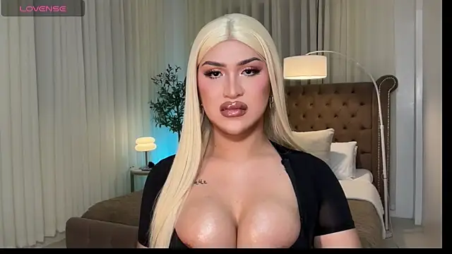 Your_Majesty_Tyra – webcam-show