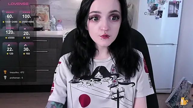 Онлайн чат XXX linaa__tyaan