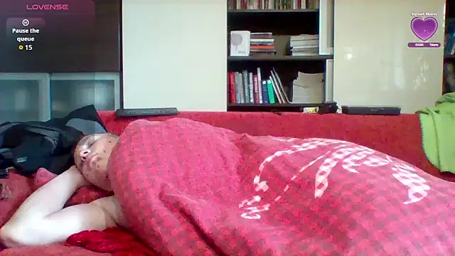 Matttthees Adlı Modelin Web Kamerası Şovu