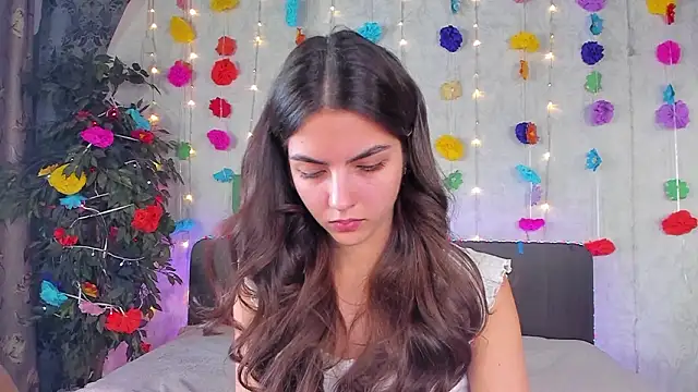 Milana_Crystal_ – webcam-show