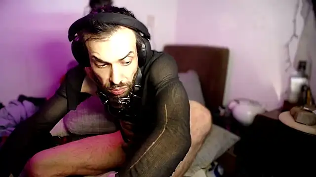 P4RtYBOII92: вебкам-шоу