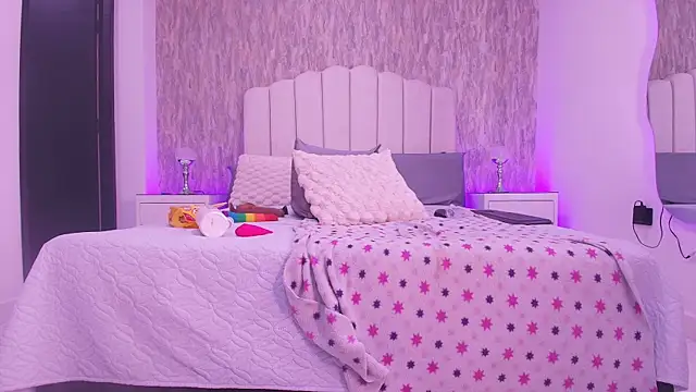 raven_lilith_: απευθείας συνομιλία ΧΧΧ