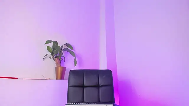 Pokazy przed kamerką – Cameron_sophia01