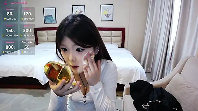 Pokazy przed kamerką – Xiangxiango