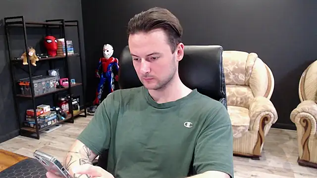 Онлайн чат XXX MihasikD