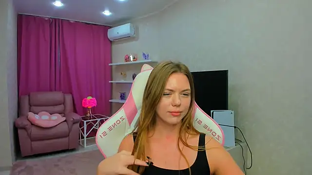 Chat XXX en directo de Strawberrye