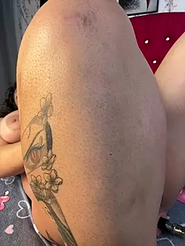 Larissa_Antonella Live XXX-Chat