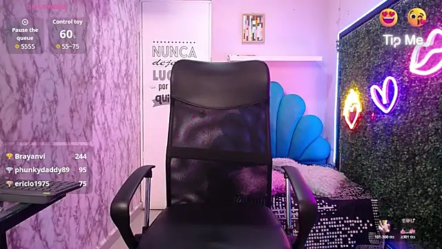 valeria_martinez19 live XXX chat