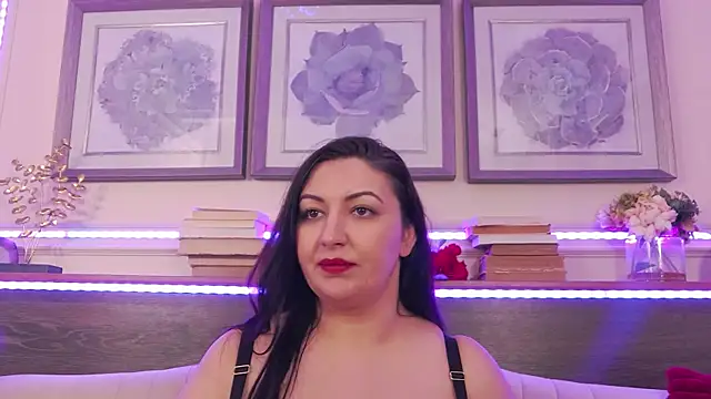 BustyEva_: онлайн-секс-чат