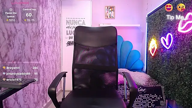 valeria_martinez19's Live XXX Chat