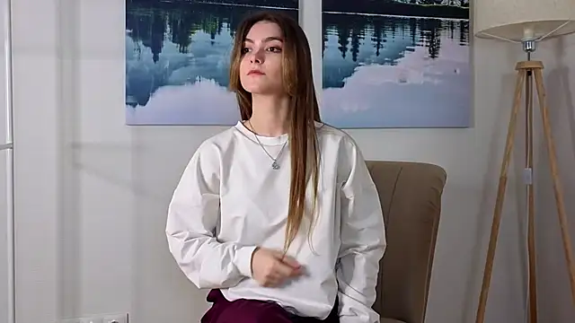 CherlyGuss: онлайн-секс-чат