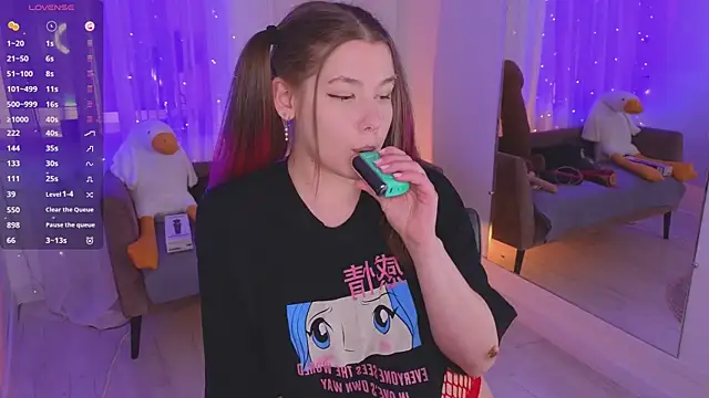 Chat +18 de Mira_Falls ao vivo