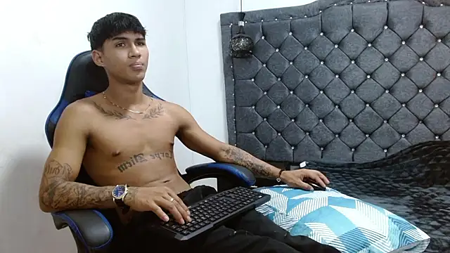 Chat XXX en directo de luka_big18