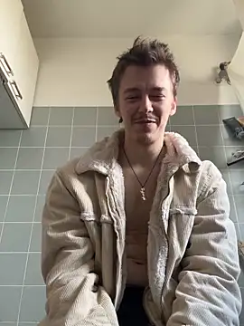 Toyjungee – Naživo XXX chat