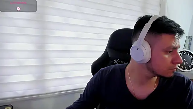 Rick_Adams élő XXX-chatje