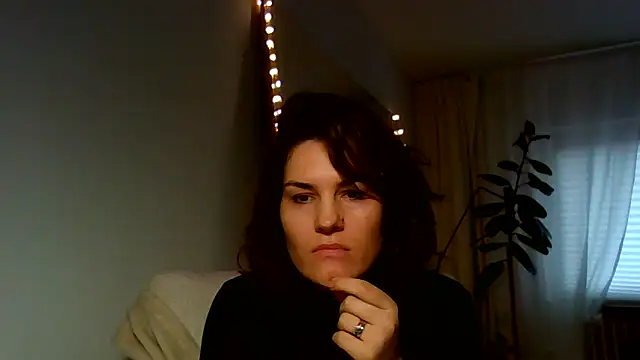 Ms-Lust1- Live XXX-chat