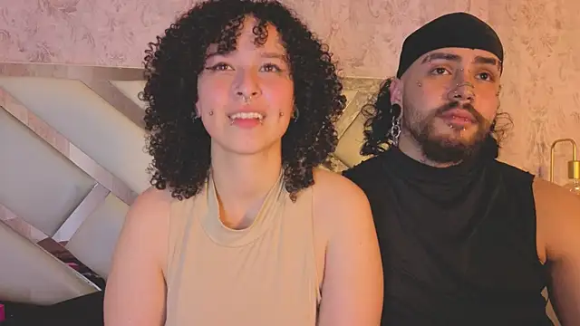 Benny_and_Mark Adlı Modelin Canlı XXX Sohbeti