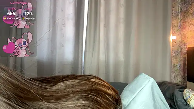 LoraDavi: απευθείας συνομιλία ΧΧΧ