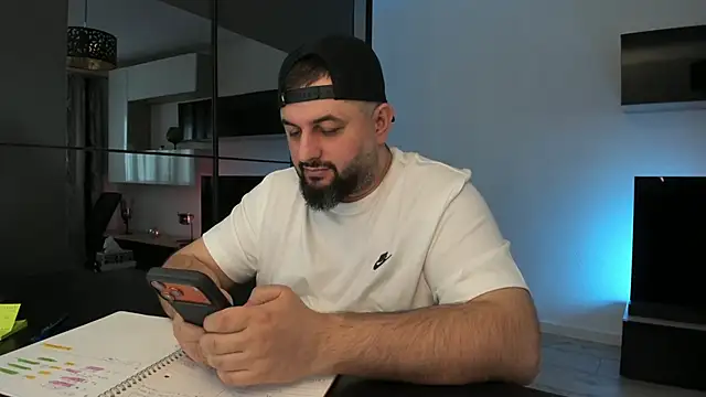 DravenPeak's Live XXX Chat